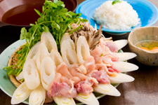 秋田県の郷土料理　きりたんぽ鍋
