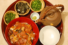 愛知県の郷土料理　ひつまぶし